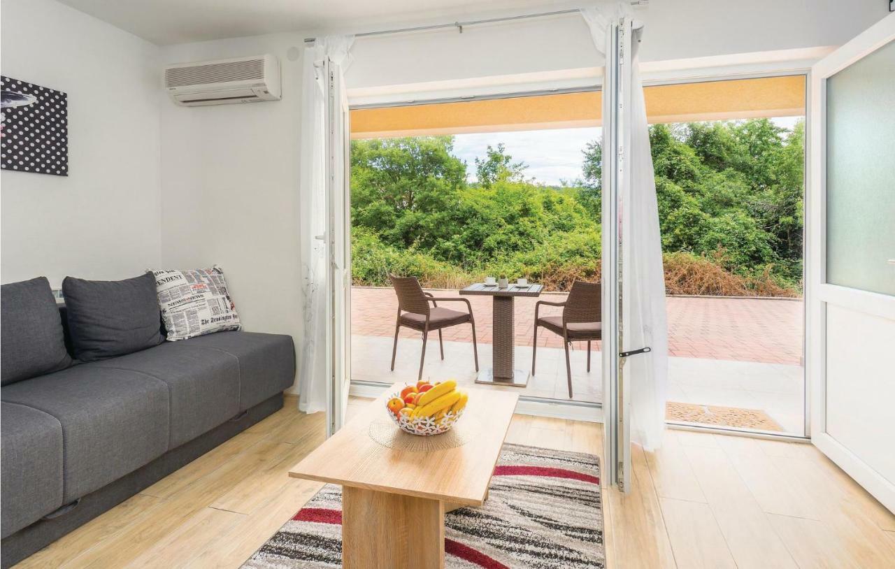 Gorgeous Apartment In Rijeka With House Sea View מראה חיצוני תמונה